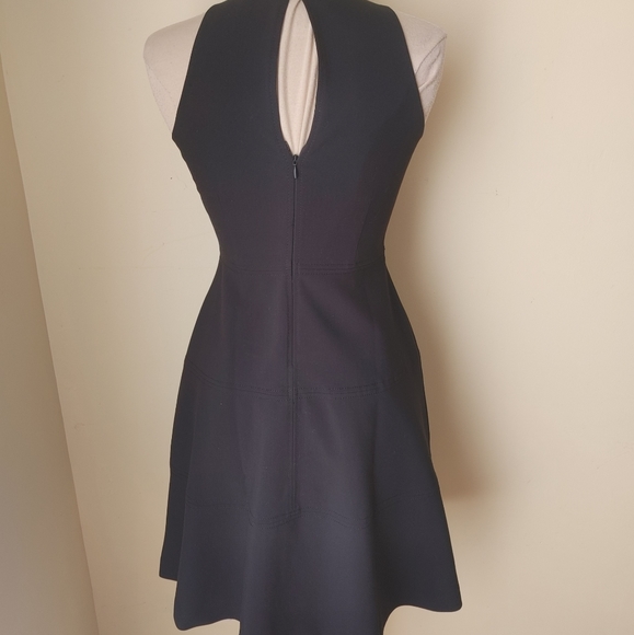 Banana Republic A-Line LBD - Picture 4 of 10